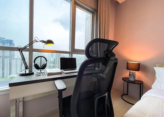 Functional And Comfortable-fastwifi-mrt Huaikhwang Apartment Bangkok