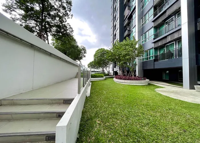 Functional And Comfortable-fastwifi-mrt Huaikhwang Apartment Bangkok